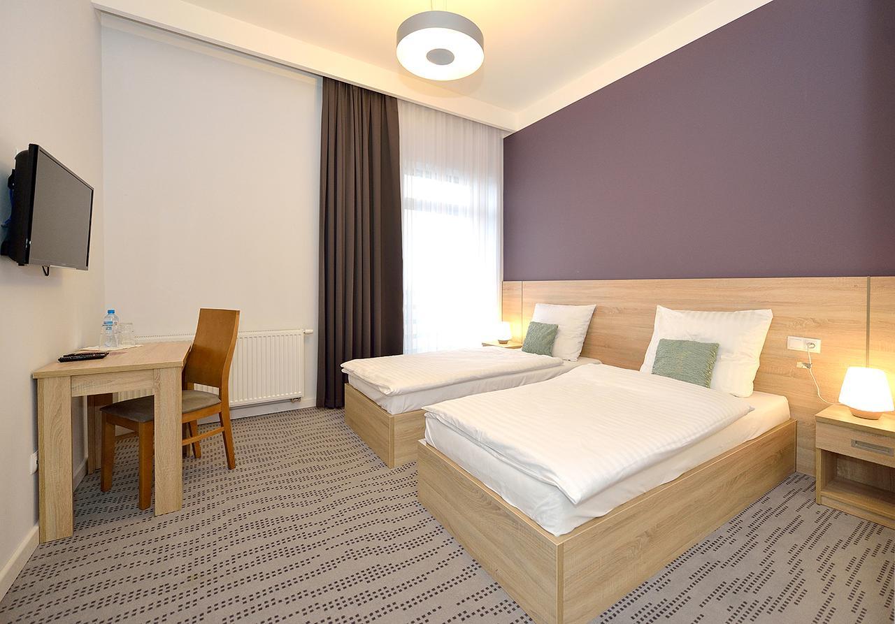 Nova Stodola Hotel Klomnice Exterior photo