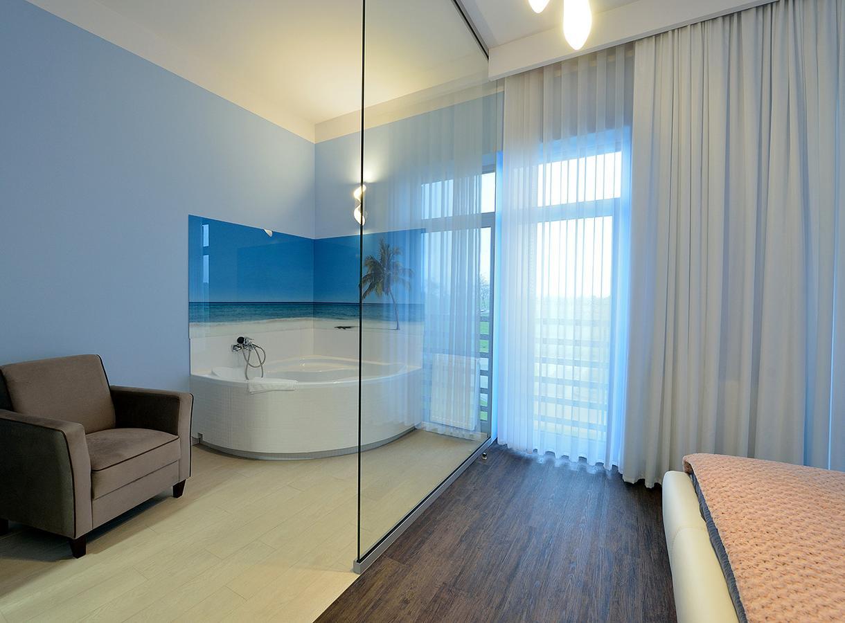 Nova Stodola Hotel Klomnice Exterior photo